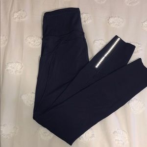 fast and free lululemon size 2 legging
